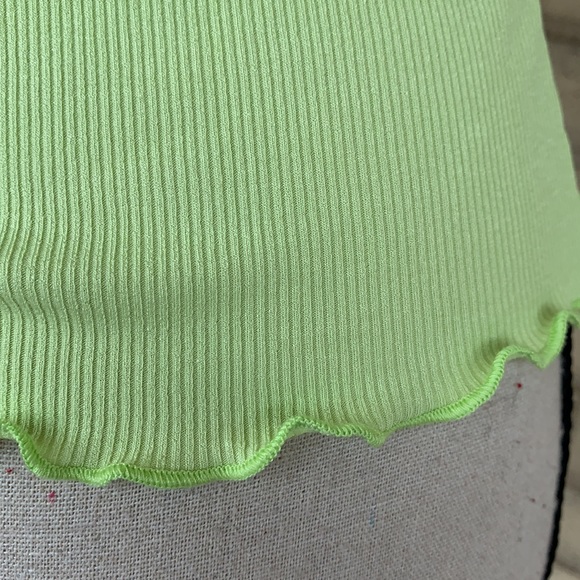 ❌DONATED❌Cherish Lime Green Lettuce Hem Ribbed Crop Top - Picture 8 of 12